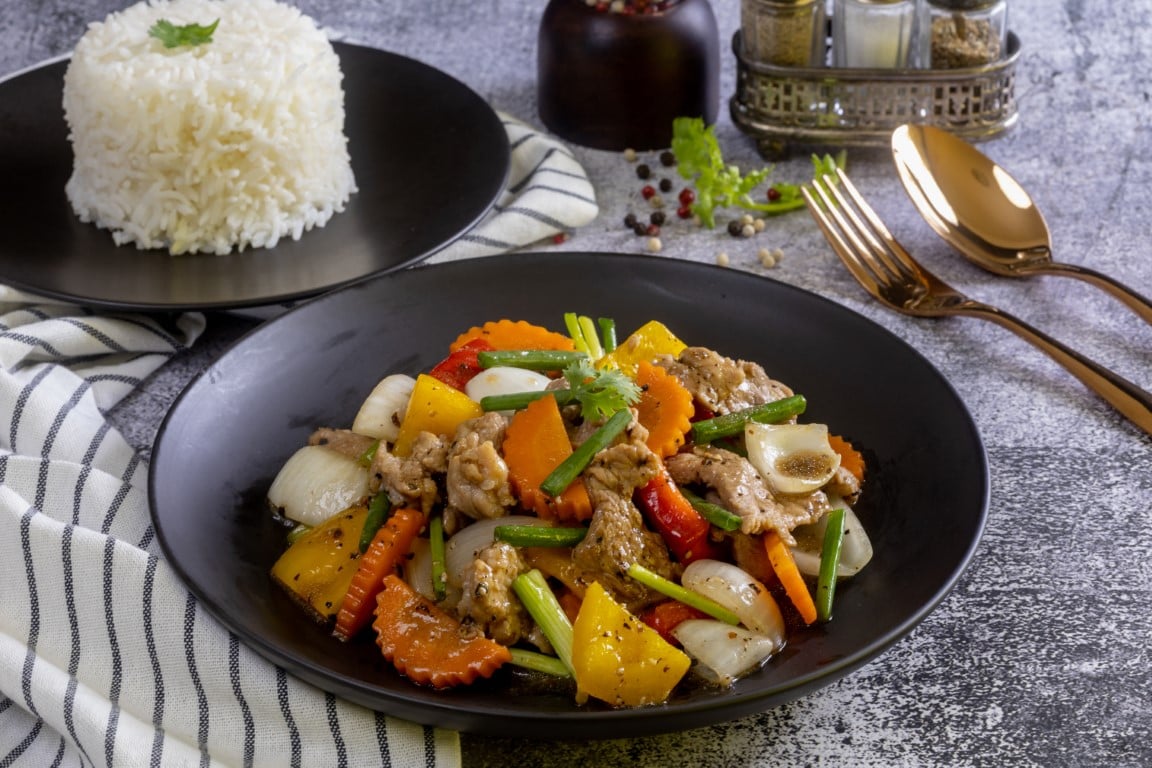 Stir-Fry Shenanigans: A Veggie Lover's Delight! - Fresh recipes